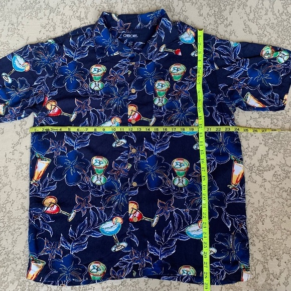 Hawaiian Shirt - Picture 3 of 5